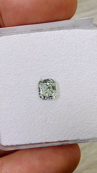 1.00ct Fancy Light Bluish Green Radiant SI2 GIA