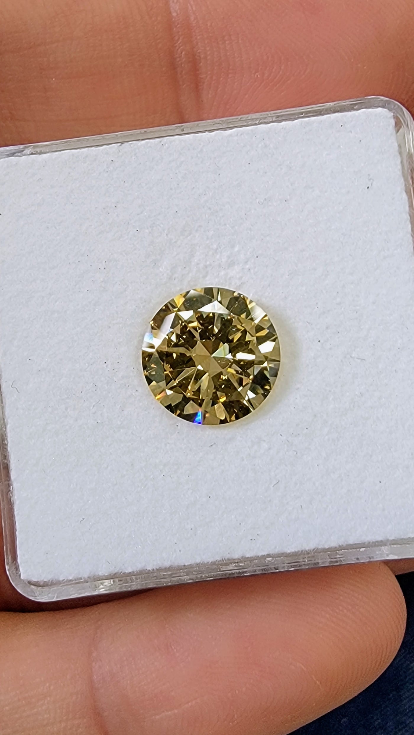 4.01ct Fancy Brown Yellow Round VS2 GIA