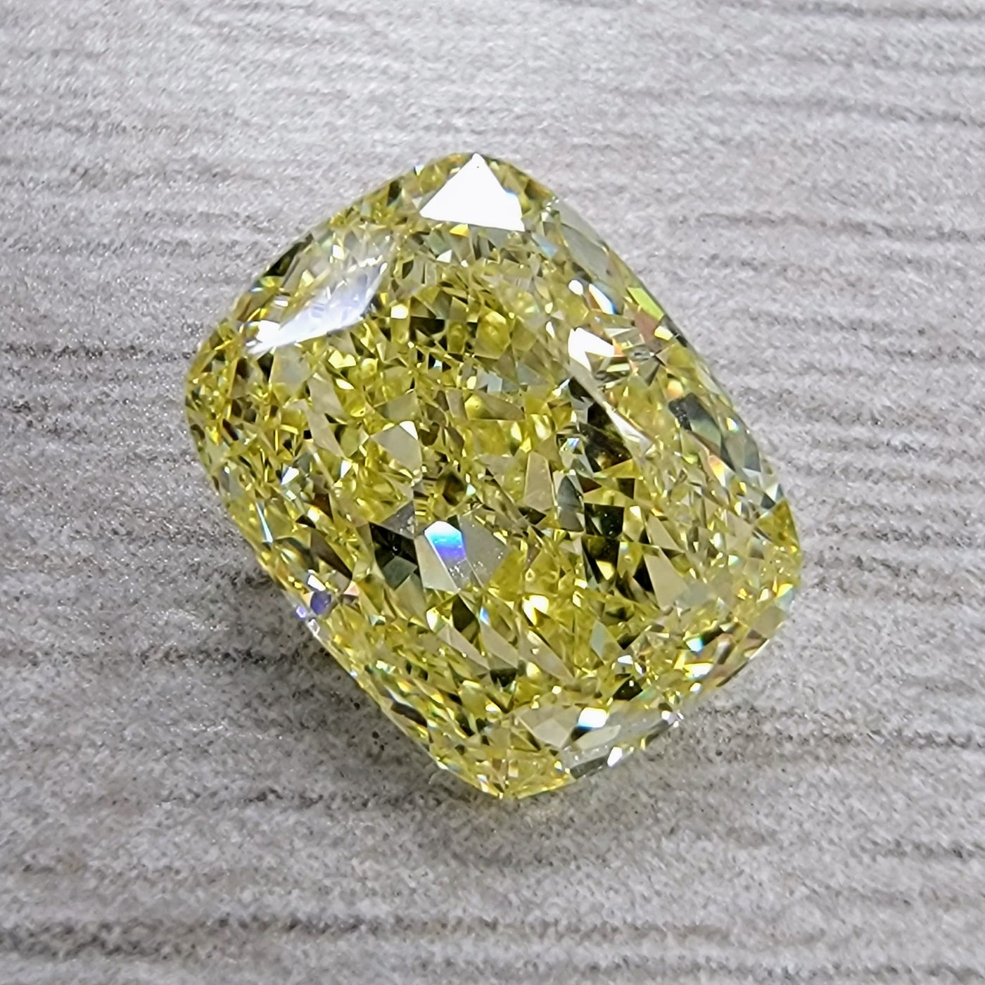 2.50ct Fancy Yellow Elongated Cushion VS2 GIA