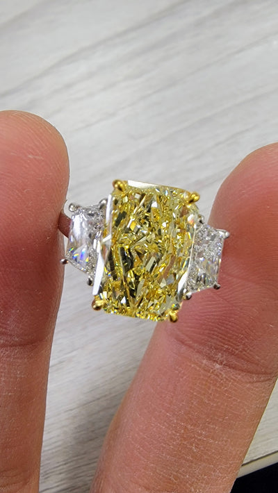 4.08ct Fancy Yellow Elongated Radiant VVS2 GIA