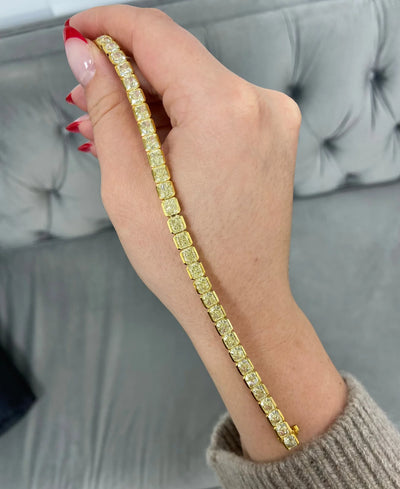 21ct Yellow Radiant East Weat Bezel Bracelet