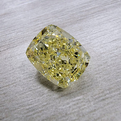 4.01ct Fancy Yellow Elongated Cushion VVS2 GIA