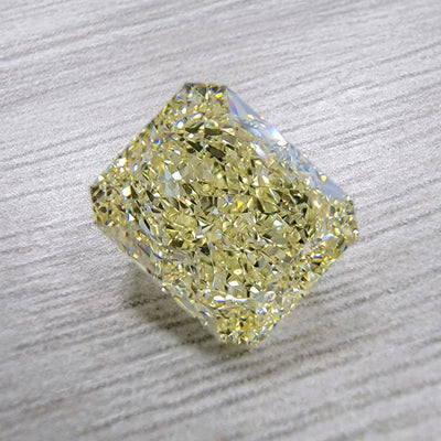 5.01ct Light Yellow Elongated Radiant VS2 GIA