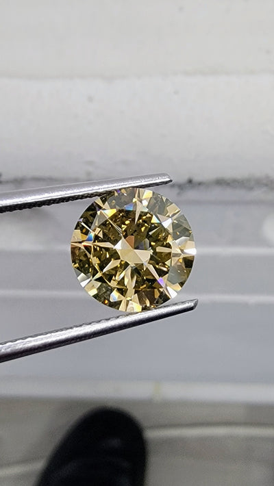 4.01ct Fancy Brown Yellow Round VS2 GIA