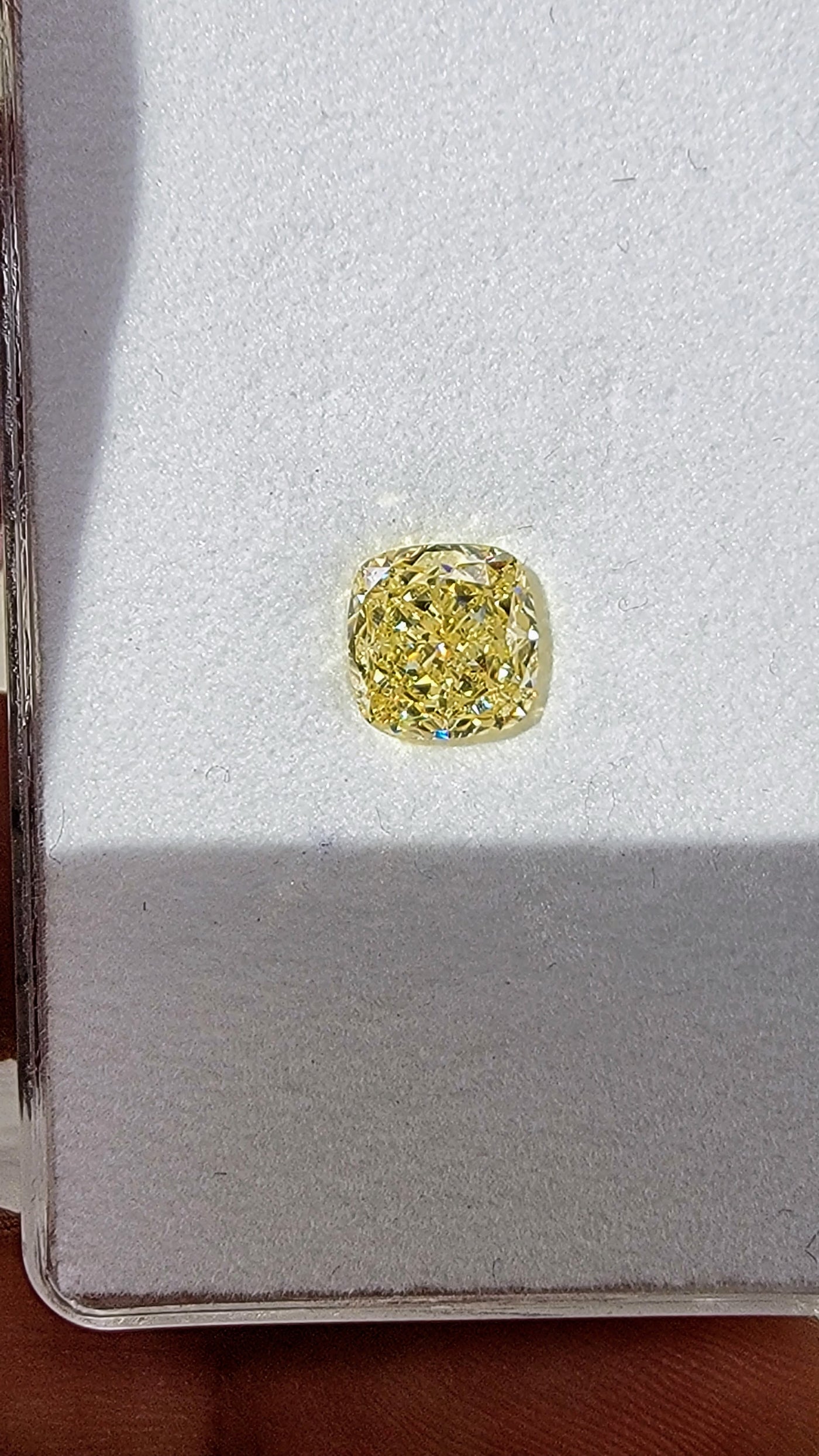 2.51ct Fancy Yellow Cushion VS2 GIA