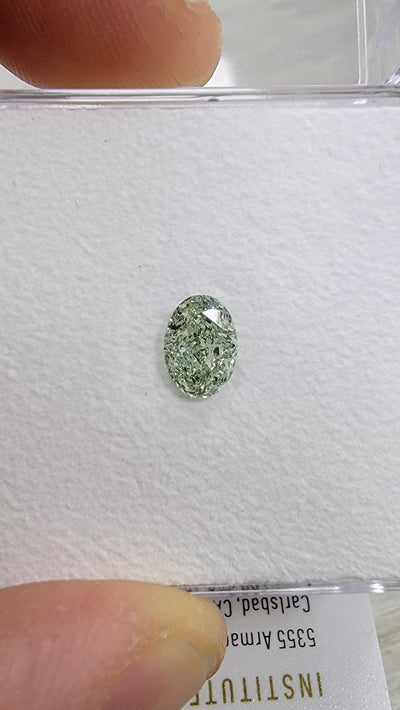 1.00ct Fancy Green Oval SI2 GIA