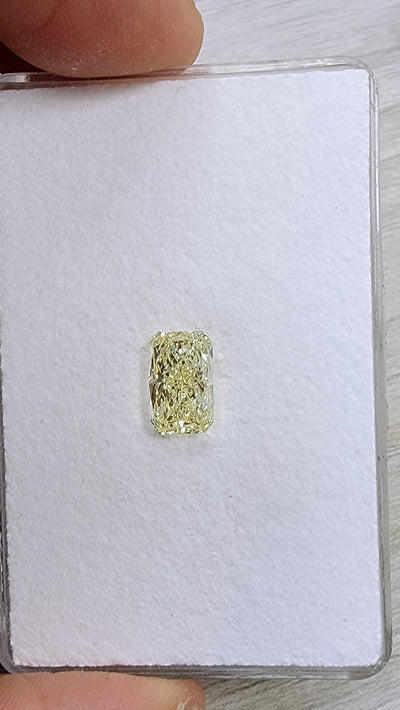 2.07ct Light Yellow Elongated Radiant VVS2 GIA