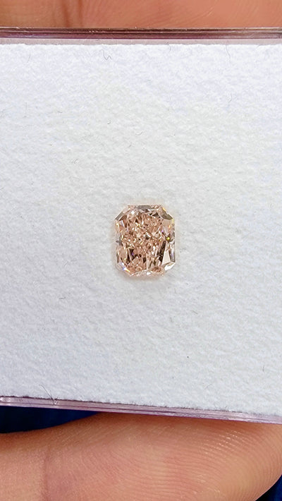 1.07ct Fancy Brownish Pink Radiant Flawless GIA