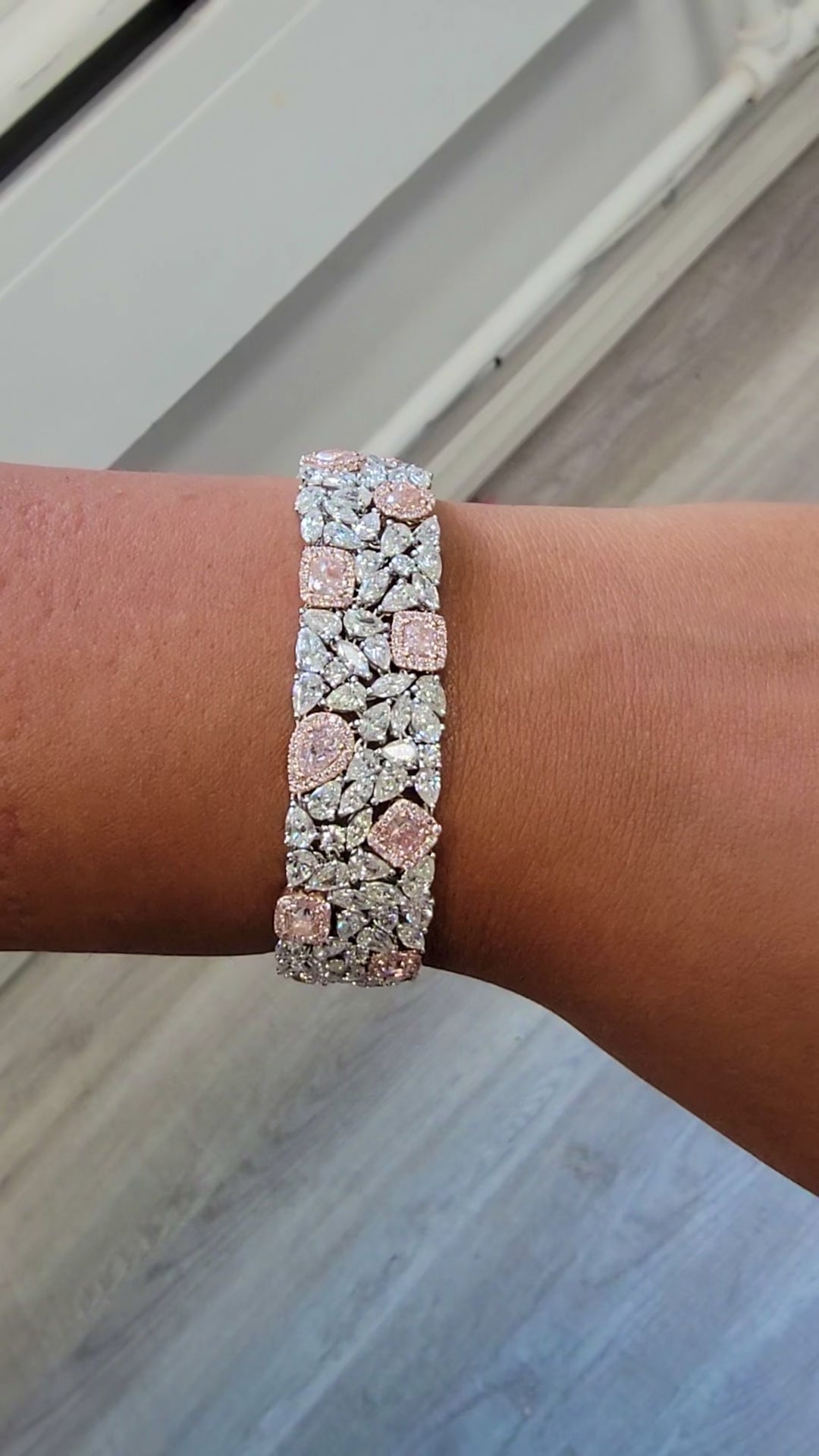 25ct Pink & White Diamond Carpet Bracelet